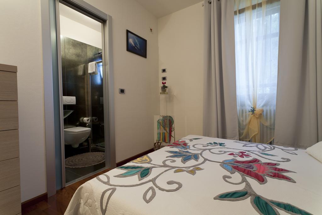 Villa Degli Ulivi B&B ฟีนาเลลีกูเร ห้อง รูปภาพ