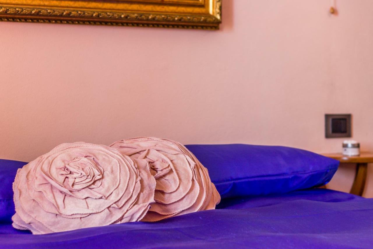 Villa Degli Ulivi B&B ฟีนาเลลีกูเร ภายนอก รูปภาพ